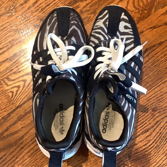 Adidas SL loop in zebra - Picture 4 of 8